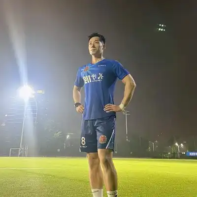 孟诗